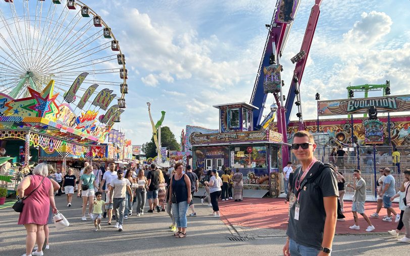 Ein absoluter Crange-Fan: Patrick Sender betreut die Homepage und Social-Media-Kanäle der Cranger Kirmes Fanseite 