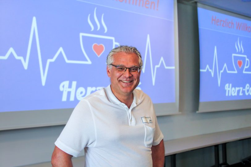 Chefarzt Dr. Ali Halboos informierte über den engen Zusammenhang zwischen Herz-Kreislauf-Erkrankungen und Diabetes im Herz-Café.