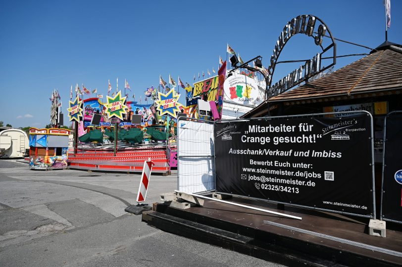 Aufbau der Cranger Kirmes 2022 - Stand 24.07.2022