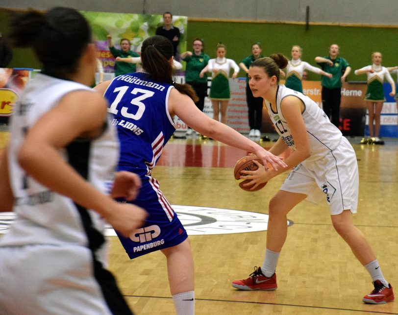 herner TC - SV Halle Lions 67:55 (43:27) am 24.1.2015 in der MCG-Arena.