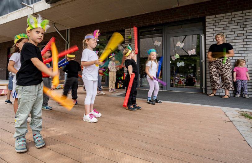 Die Kinder der Kita Drögenkamp-Bärenland zeigen ihren Tanz.