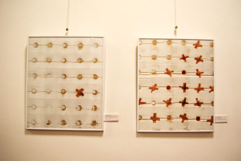 „Die inneren Verletzungen sind die schlimmsten“ (l.) und „Zu viel wunde Punkte“ (r.) im Obergeschoss des Herner Rathauses.