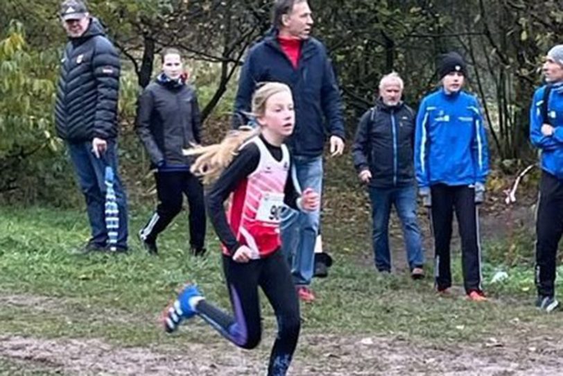 Westfälischen Cross-Meisterschaften in Breckerfeld: Sarah Gaudenz.