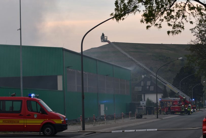 Brand in einer Lagerhalle der AGR-Tochter AGR-DAR