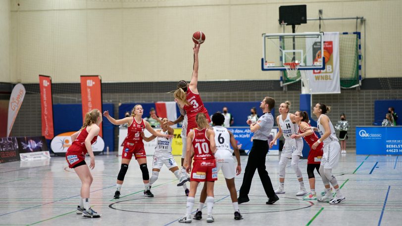 Die HTC Basketballerinnen ziehen durch ein 75:69 gegen die GiroLive Panthers Osnabrück in das Final-Four des DBBL Pokals ein.