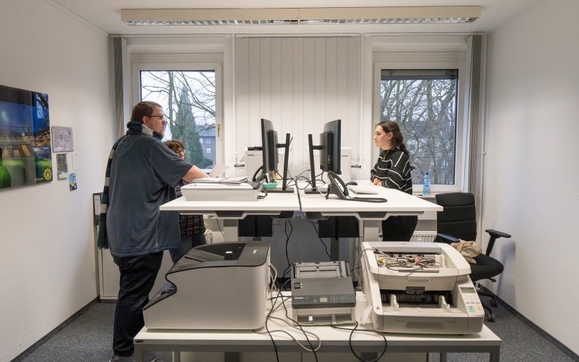 Das Ausländeramt ist in neue Büroräume im Shamrockpark umgezogen und seit Montag (15.1.2024) dort anzutreffen - die Mitarbeiter haben dort nun mehr Platz und neue Technik sowie Büroausstattung bekommen.