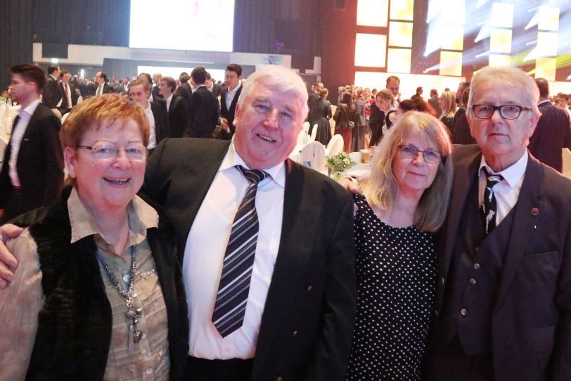 v.l. Gisela Biesewinkel, Klaus Biesewinkel, Monika Ladewig, Burkhard Ladewig bei der NRW Sport Gala.