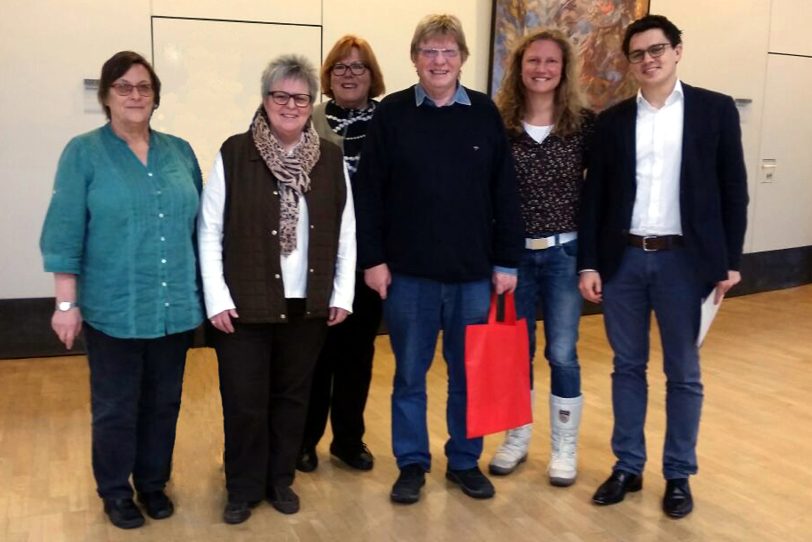 v.l. Brigitte Grüning, Marion Drusdatis, Brigitte Berkenhoff, Lothar Schulz, Katharina Timm, Alexander Vogt.