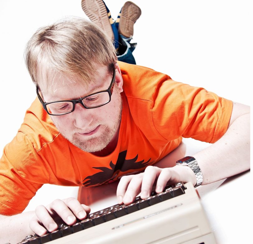 Jens Heinrich Claassen fordert: Frauen an den Nerd.