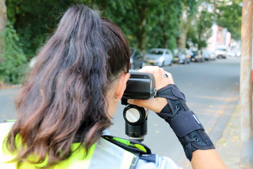 Schulanfangsaktion der Verkehrswacht Wanne-Eickel, der Polizei und den HCR an der Grundschule &quot;Schillerschule&quot;.