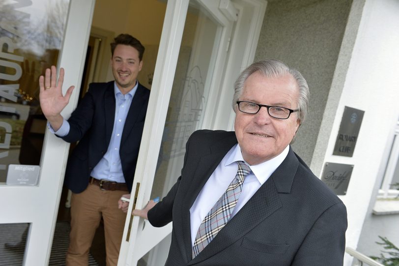 Hans Ulrich van Dillen (li.), Geschäftsführer und Lutz Hammer, Aufsichtsratsvorsitzender der TGG in Herne.