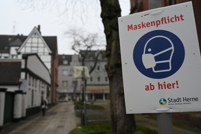 In den Innenstädten herrscht Maskenpflicht.