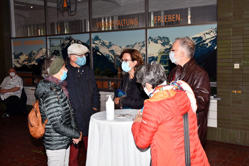 33 Künstler präsentieren ihre Werke bei der internationalen Gruppenausstellung Heimat/Home in der Lohnhalle auf Zeche Ewald in Herten.