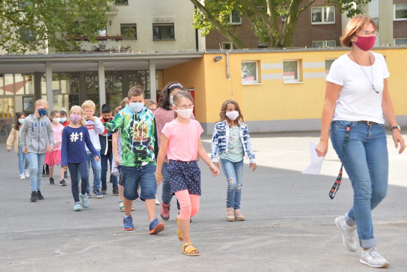 Der schulische Anbau der Laurentiusschule wurde am Montag (24.8.2020) während einer kleiner Feier offiziell seiner Bestimmung übergeben.