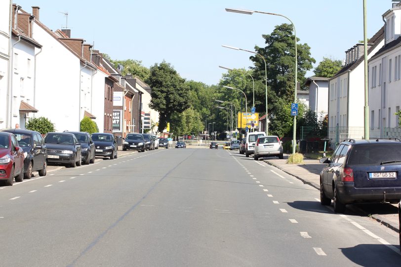 Kampfmittelfund an der Kastanienallee am Donnerstag (23.6.2022).