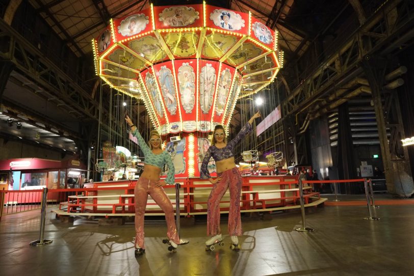 Bergfest der Cranger Kirmes beim Historische Jahrmarkt in der Jahrhunderthalle Bochum.