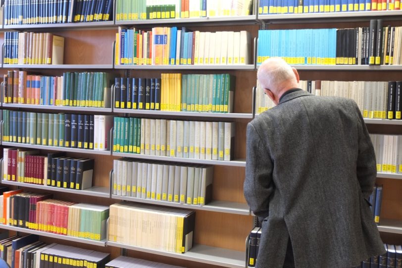 Die Martin-Opitz-Bibliothek.