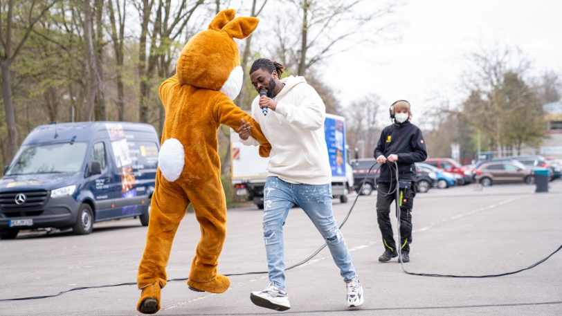 Die Ostershow vom Gospelprojekt Ruhr im Autokino