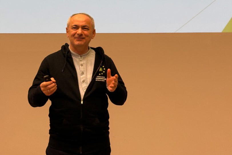 Tuncay Nazik nahm teil.