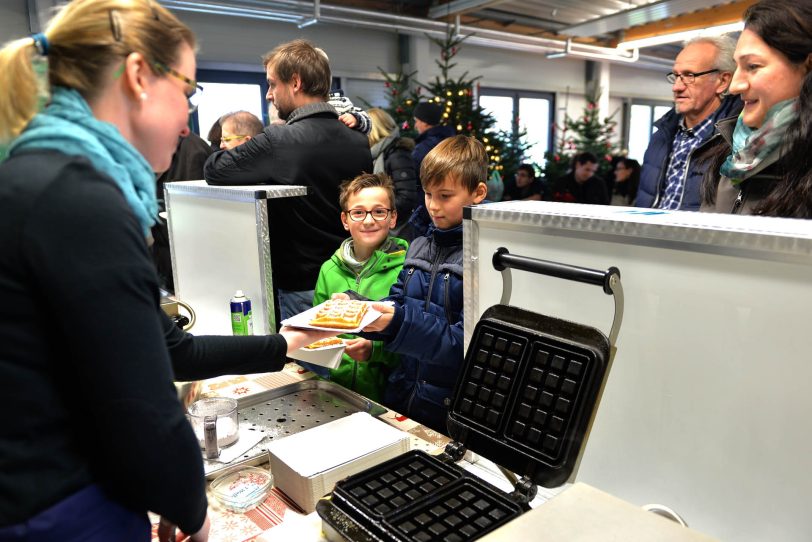 Weihnachtliches auf dem Markt der WfB.