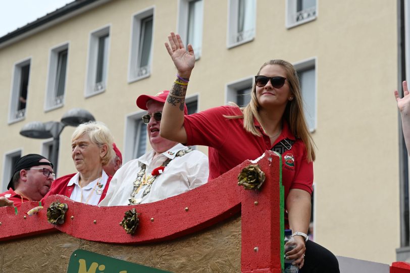 Festumzug der 540. Cranger Kirmes 2024