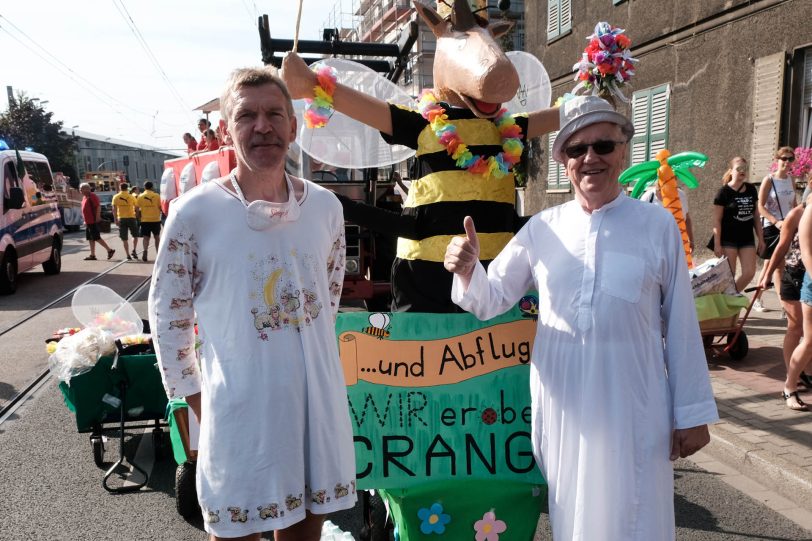 Rund 4.000 Aktive formierten sich am Eickeler St. Jörgens Platz zum Festumzug der Cranger Kirmes 2018.