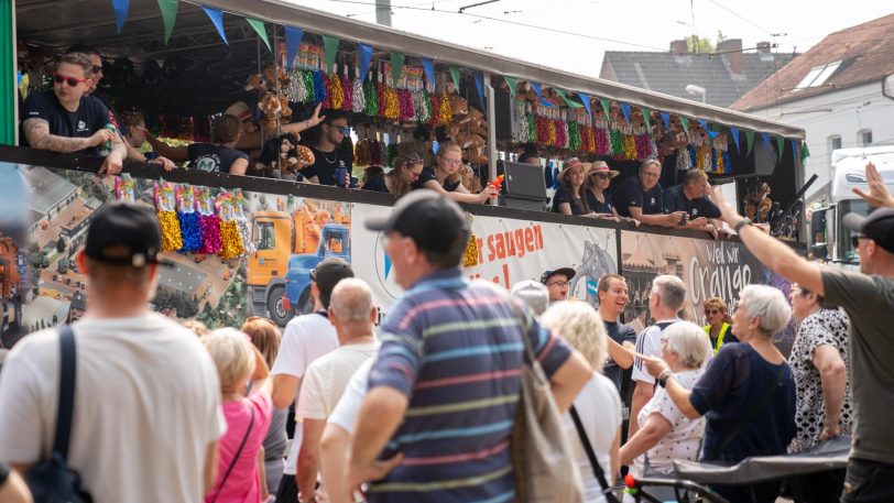 Festumzug zur 540. Cranger Kirmes