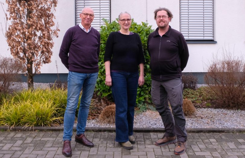 Mitglieder des Komitees: Frank Obenlüneschloß, Pfarrer und Vorsitzender des Ethikkomitees, Dr. Barbara Lubenow, Oberärztin der Anästhesiolgie in Herne sowie Dr. Olaf Trenke, Oberarzt der der Anästhesiolgie Castrop-Rauxel.