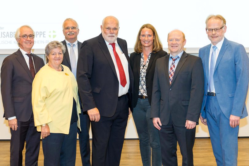 (v.l.) Matthias Schneider, Simone Lauer, Ralf Gold, Jürgen Braun, Rotraut Schmale-Grede, Alois Baumhoer, Theo Freitag