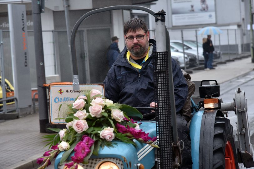 Cranger Kirmes Oldtimer-Parade.