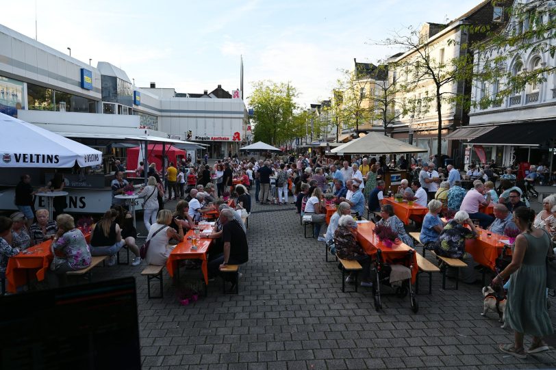 Der Winzermarkt in der Herner City war bei den Besuchern sehr beliebt.