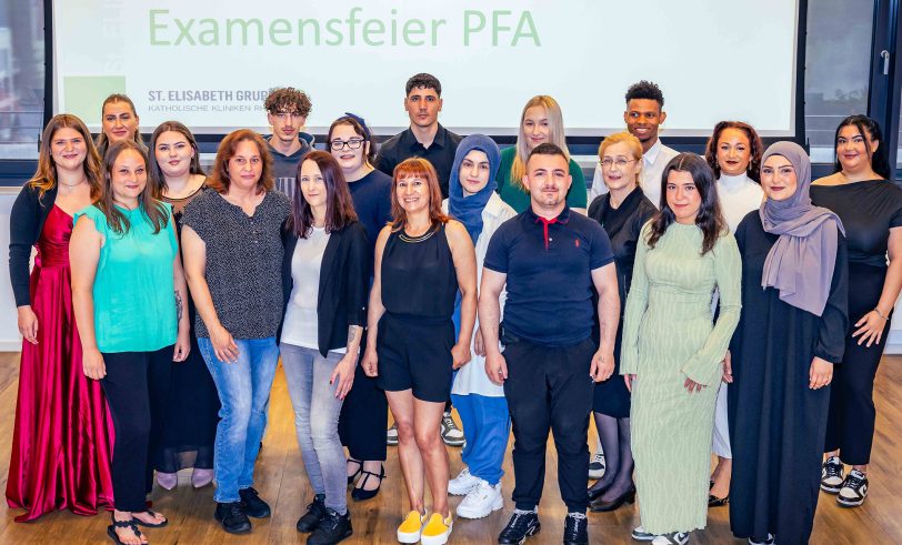 19 Auszubildende haben am 31.08.2024 ihr Examen zur Pflegefachassistenz bestanden.