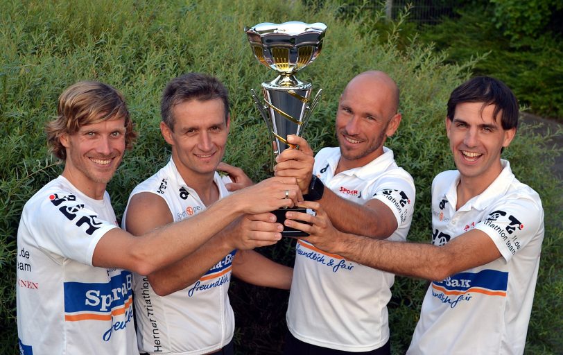 v.l. Sven Abbing, Fuad Rugovac, Maik Bernhardt, Bastian Grund am Ende der vergangenen Saison.