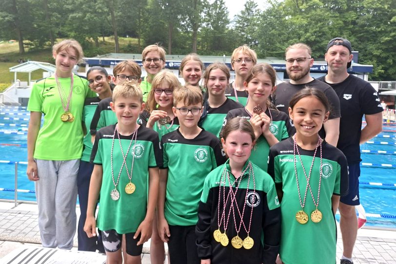 Schwimmer des Neptun Herne nahmen im Juli 2025 am 25. Pokalmeeting in Witten Annen teil.