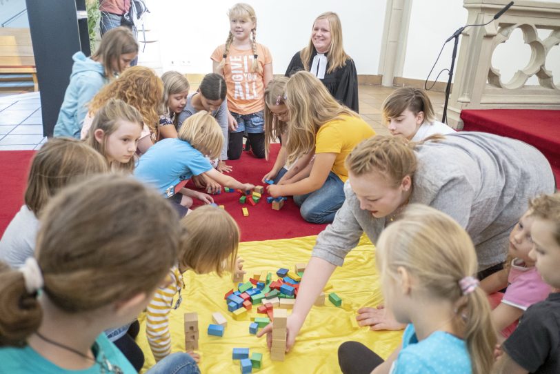 Gottesdienst mit anschließender Grundsteinlegung für den Erweiterungsbau des evangelischen Gemeindezentrums der Kreuzkirchen-Gemeinde am Europaplatz in Herne (NW), am Sonntag (15.09.2019).