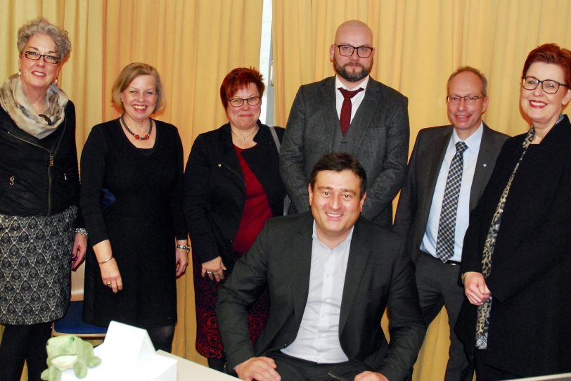 v.l. Marie Theresia Küppers, Angelika Paas-Otoo, Gabriele Mauermann, Marco Müller, Matthias Löb, Birgit Westers und Mathias Richter (vorne).