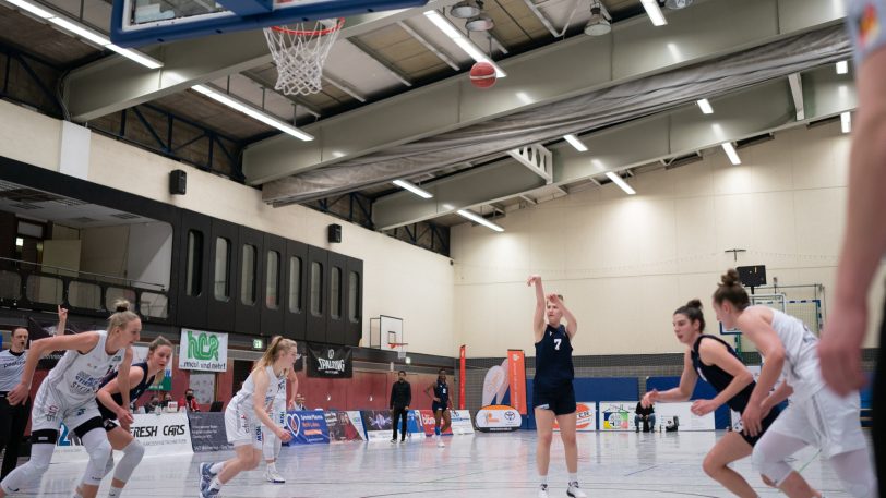 Die Basketballerinnen vom Herner TC gewinnen am Mittwoch (2.3.2022) mit 85:69 gegen die Capitol Bascats Düsseldorf.