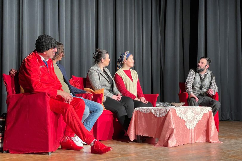 Theateraufführung 'Almanya, ich liebe dich' des Theaters Halber Apfel unter der Leitung von Murat Isboğa