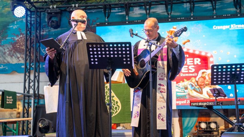 Der traditionelle Gottesdienst der evangelischen Kirchengemeinde Wanne-Eickel in der Bayern-Festhalle auf der Cranger Kirmes am Sonntag (3.8.2025).