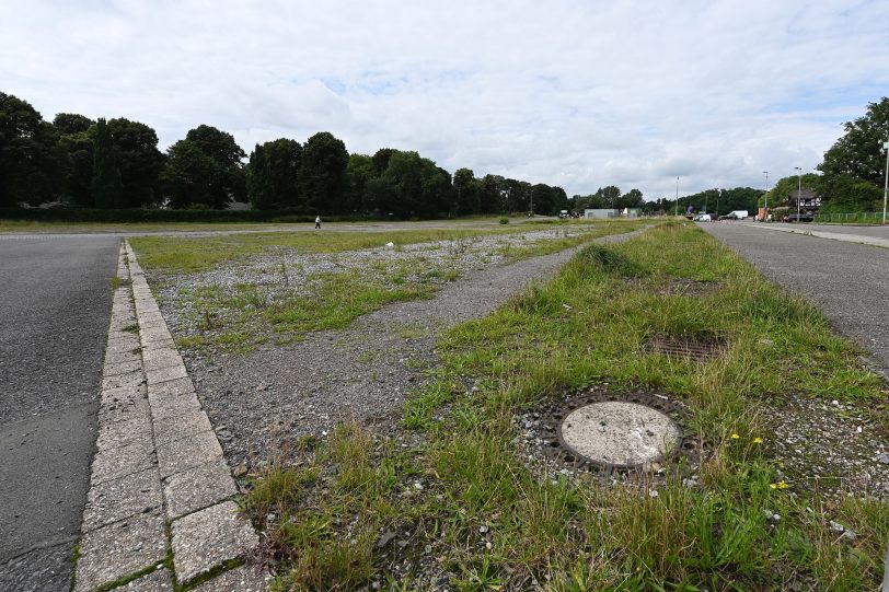 Standort des Autoscooters gegenüber der Wasserbahn.