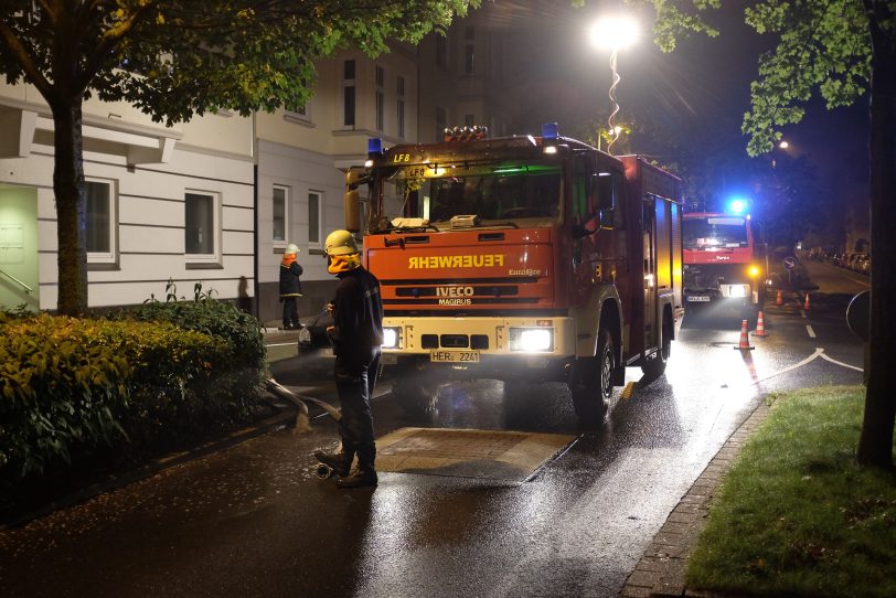 Starke Regenfälle sorgt in der Nacht vom 12.7. auf den 13.7.2014 für zahlreiche Feuerwehr und Polizei-Einsätze, die noch immer andauern.