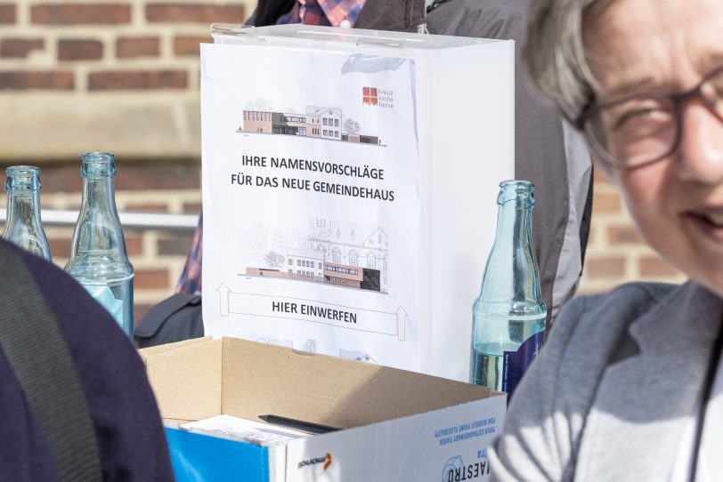 Gottesdienst mit anschließender Grundsteinlegung für den Erweiterungsbau des evangelischen Gemeindezentrums der Kreuzkirchen-Gemeinde am Europaplatz in Herne (NW), am Sonntag (15.09.2019).