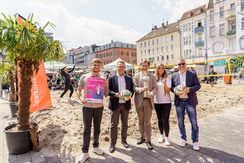 Im Juni 2024 fand die Premiere des Herner Street-Food-Beach-Festivals am Buschmannshof statt. Insgesamt gingen 13 Teams von vier Schulen an den Start.