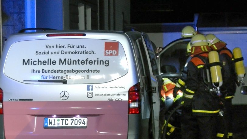 Brandanschlag auf Wahlkampf-Auto von Müntefering.