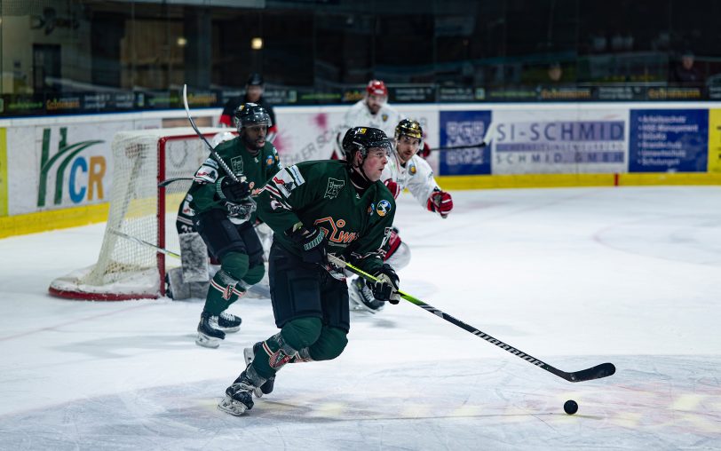Nicklas Müller (re.) und Hugo Enock wollen mit dem HEV weiter Punkte sammeln.