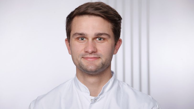 Maximilian Hogeweg, Assistenzarzt der Medizinischen Klinik I des Marien Hospital Herne, erhielt eine Auszeichnung für Bluthochdruck-Forschung.