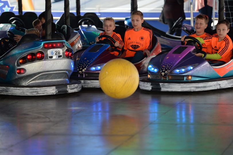 3. Autoscooter-Fußball bei Osselmann.