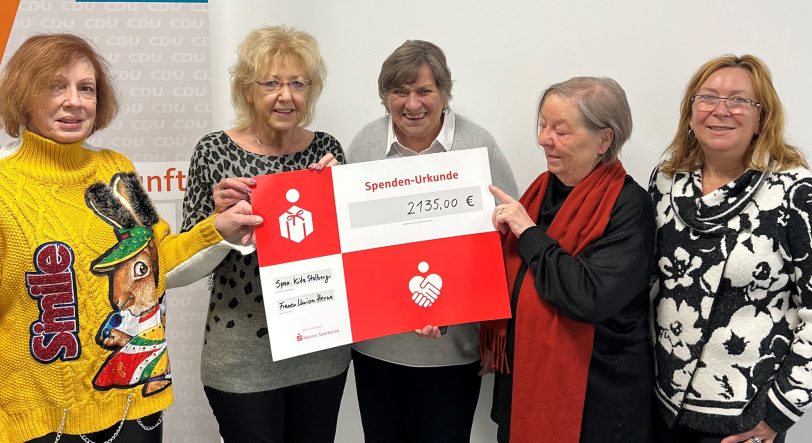 Die Mitglieder der Herner Frauen Union sammelten spenden.
