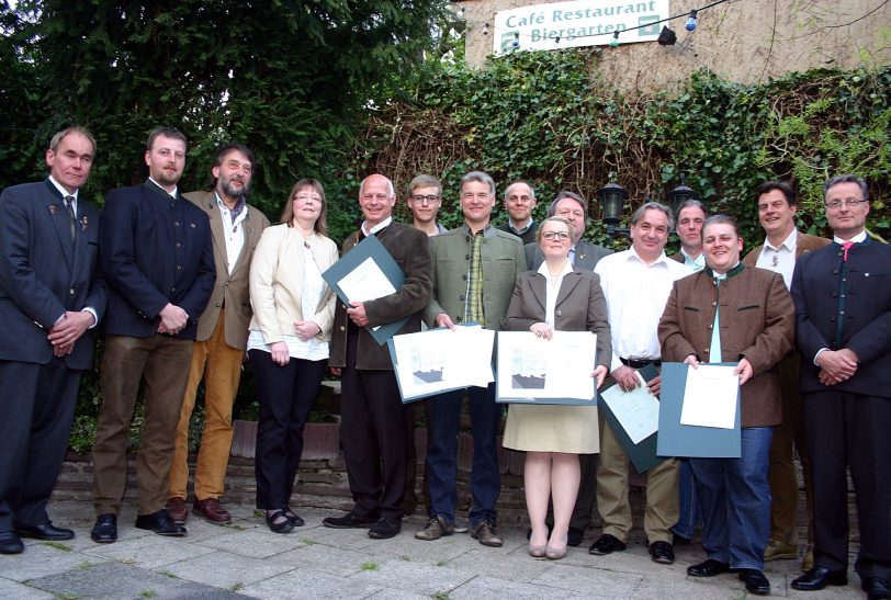 v.l. Wilhelm Schulte-Göcking, Georg Tölle, Reinhold Berheide, Marion Kandil, Dr. Axel Münker, Hannes Münker, Hans-Werner Springkämper, Jörg Kowalski, Dieter Bökelmann, Silke Drewes, Günter Graf, Marc Echterhoff, Sebastian Mohnfeld, Thomas Hirschi, Bernhard Bruns