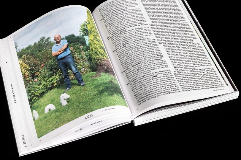 Das 457 Seiten starke Buch „Was bleibt vom Opelaner ohne Opel-Werk?“ von Aleksandar Živković wurde von der Stiftung Buchkunst mit dem Förderpreis für junge Buchgestaltung ausgezeichnet.